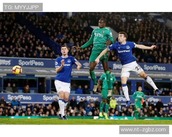 布里斯托与米德尔斯的激烈对决展现英冠球队的实力与魅力 布里斯托与米德尔斯的激烈对决展现英冠球队的实力与魅力